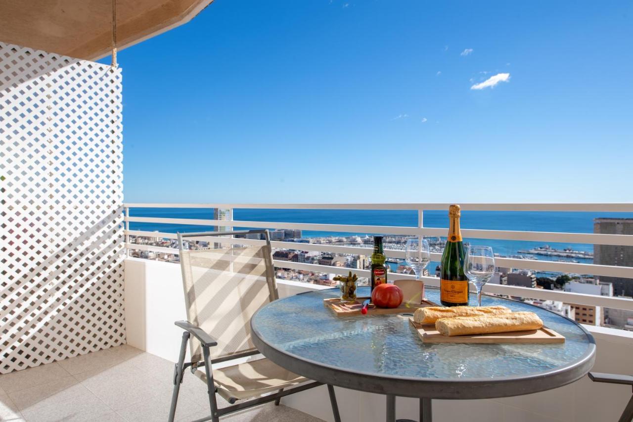 Alicante Skylights Apartments ภายนอก รูปภาพ